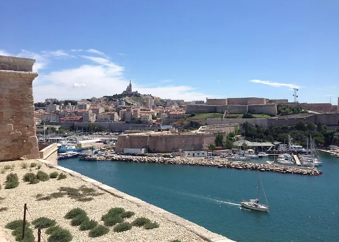 Domus Sea And City